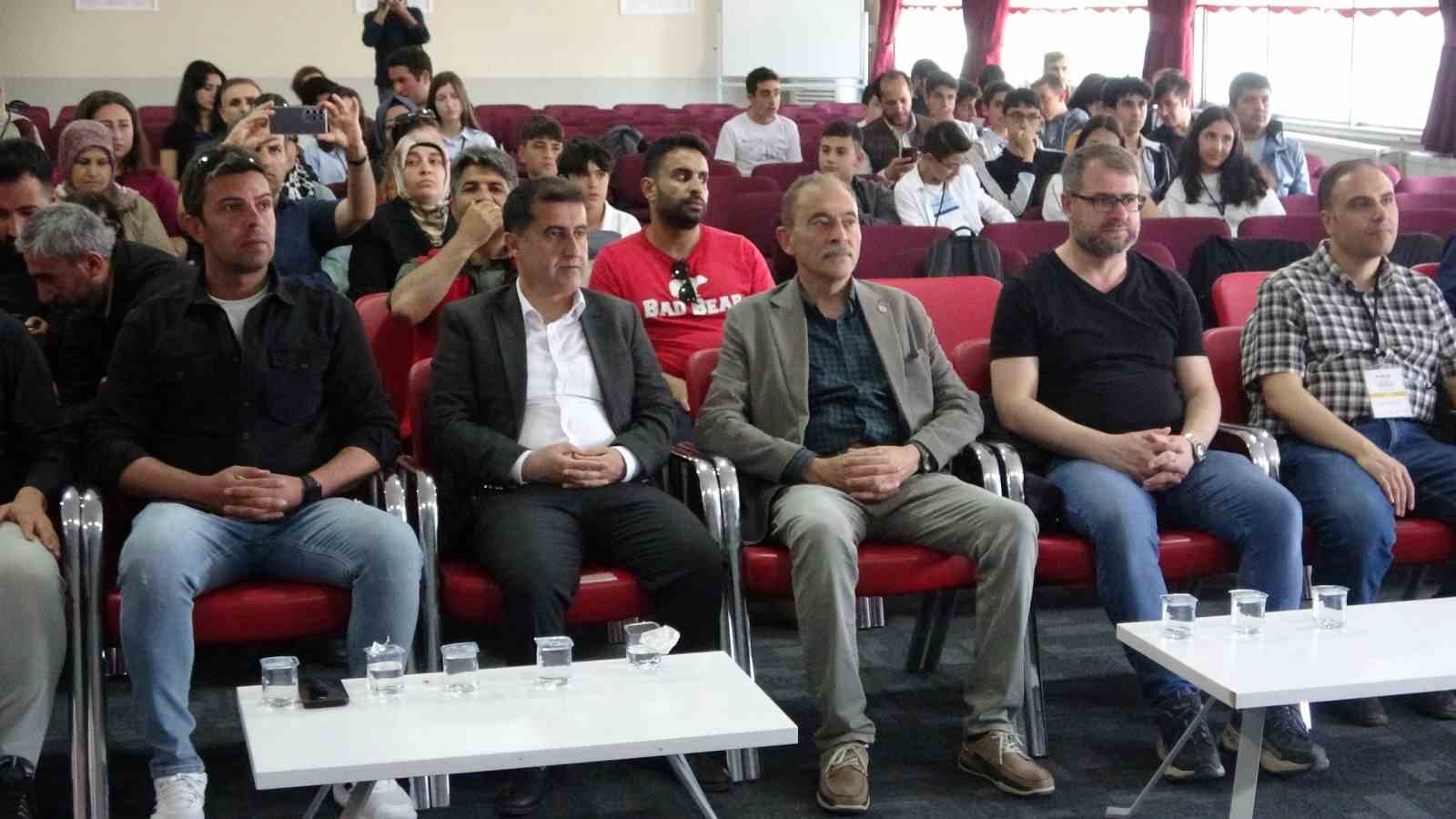 Van’da DENEYAP Türkiye final sergisi düzenlendi
