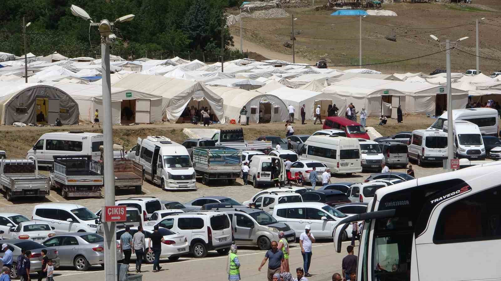 Batman&rsquo;da Şeyh Halid&rsquo;i anma ve aş d&ouml;kme etkinliği
