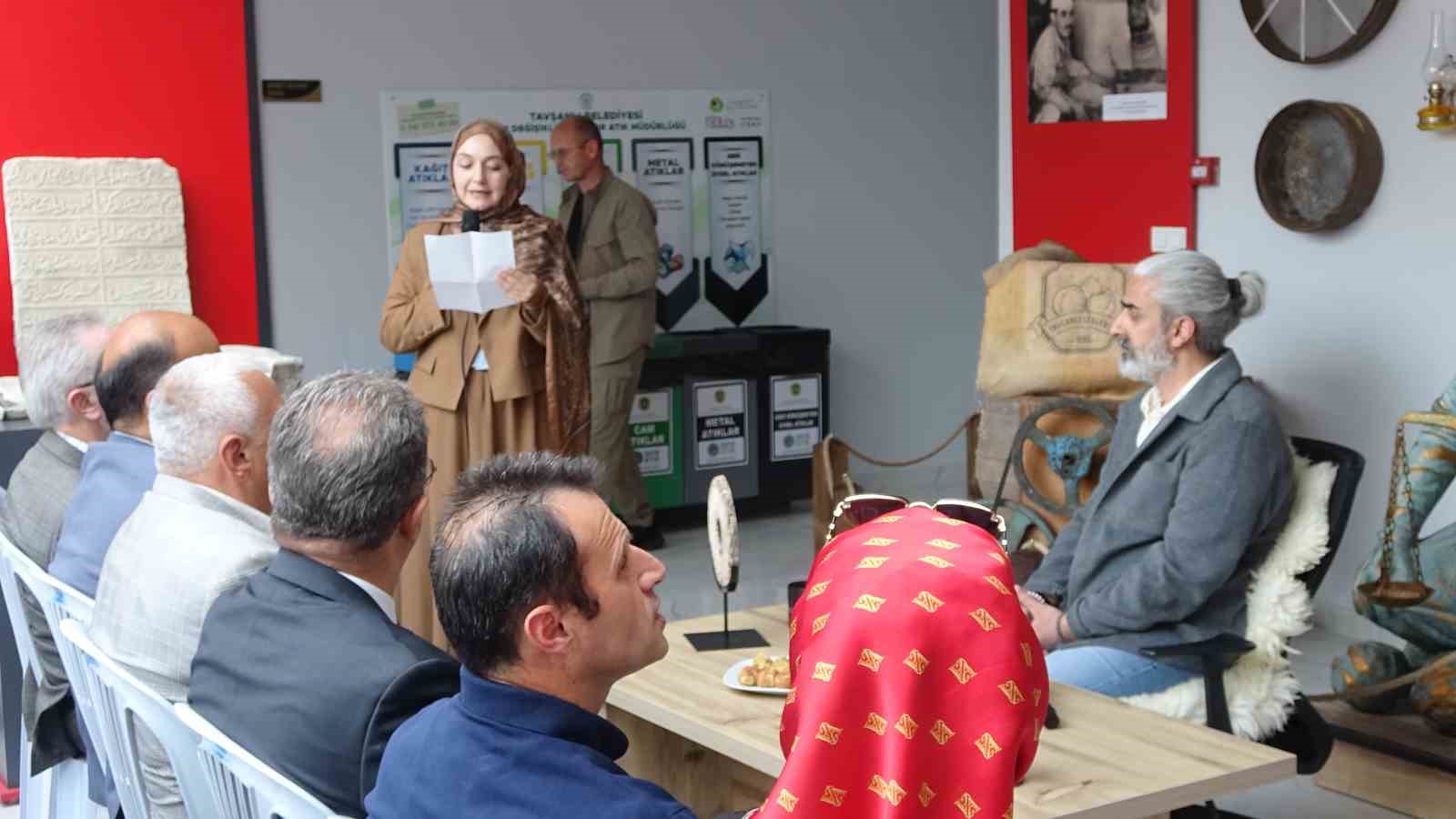 Yönetmen Ahmet Uluçay Tavşanlı’da anıldı