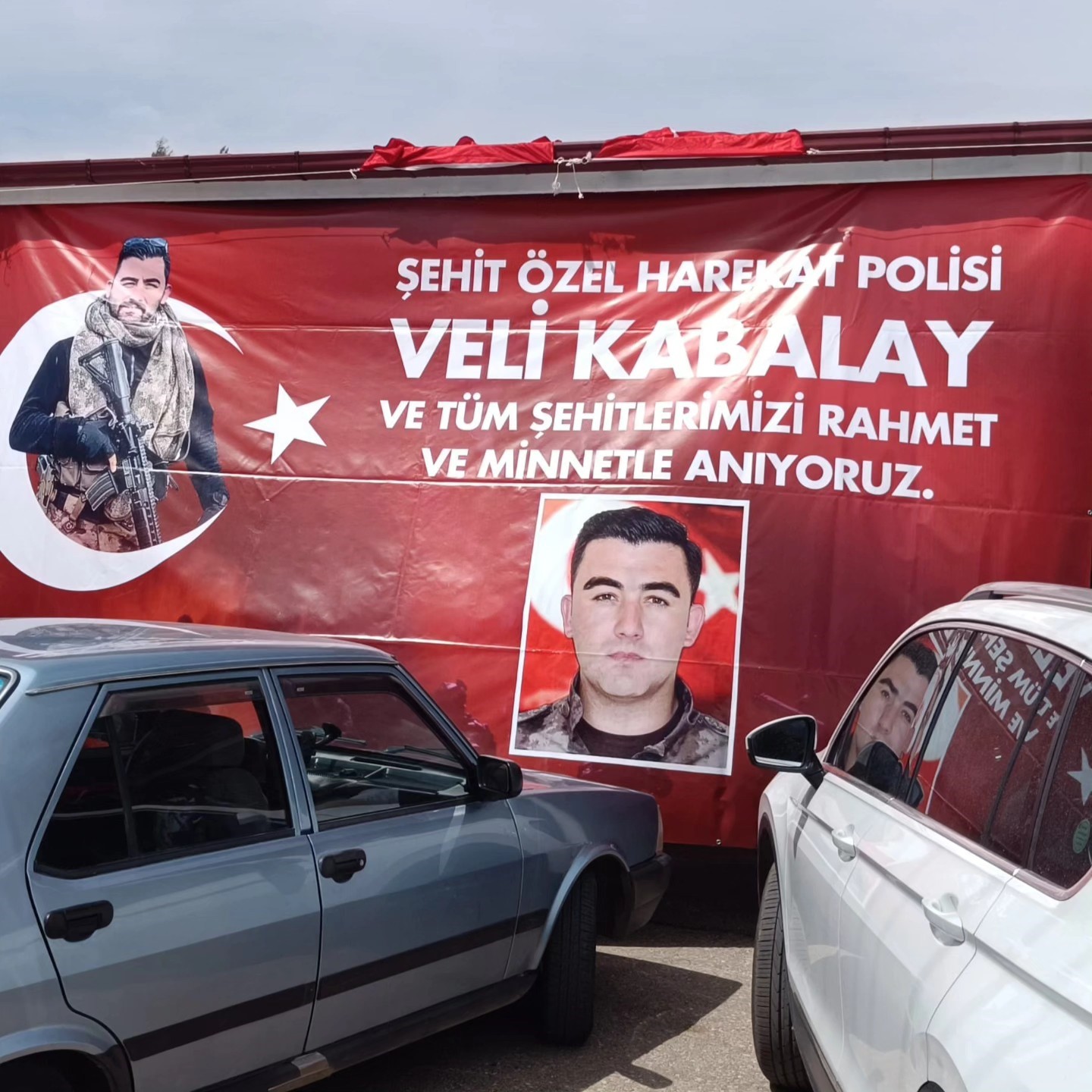 Başkan Tatık, şehit &ouml;zel harekat&ccedil;ıyı şehadetin 4. yılında unutmadı
