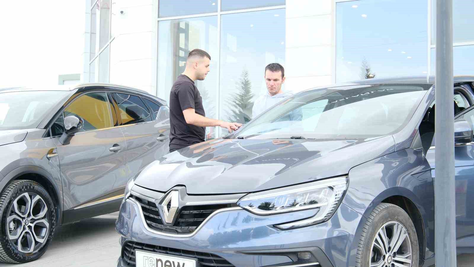 İkinci elde şenlik var

