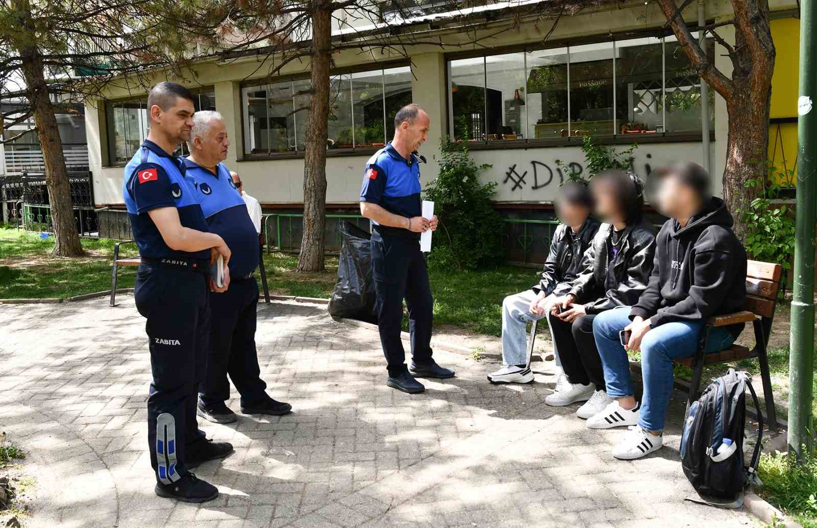 Tepebaşı zabıtasıdan "Tertemiz Eskişehir" denetimi