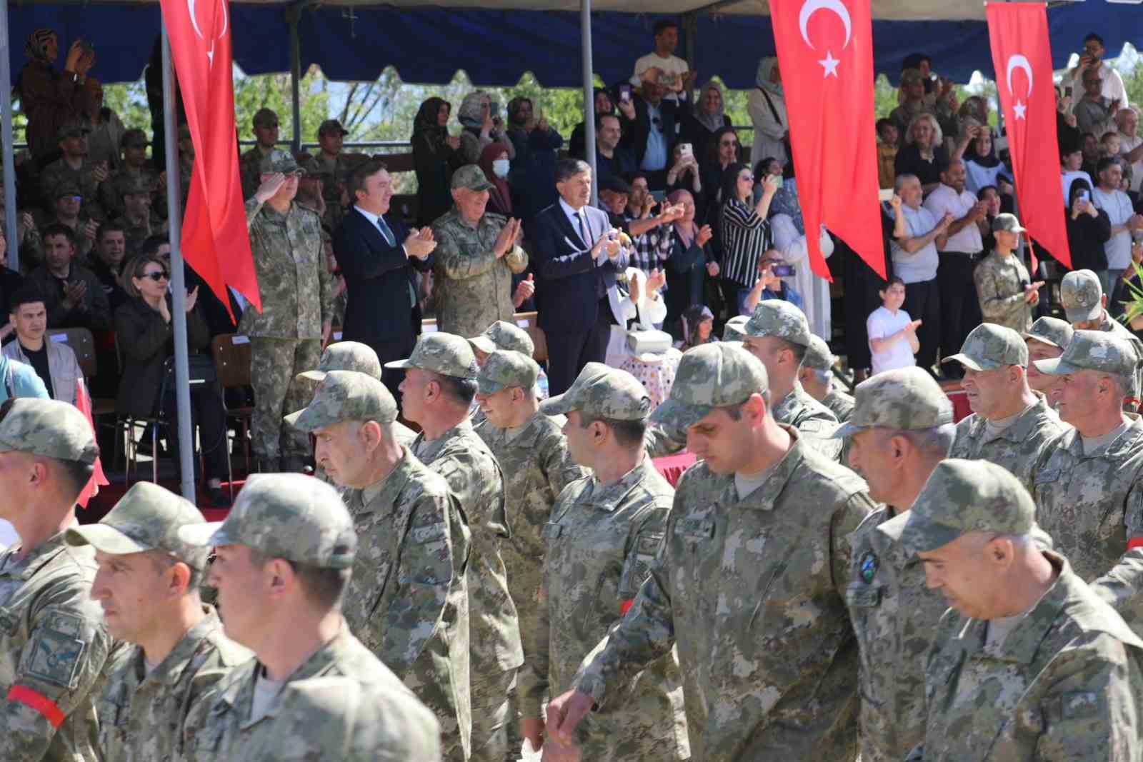 Erzincan’da 54 engelli gencin askerlik hayali gerçek oldu