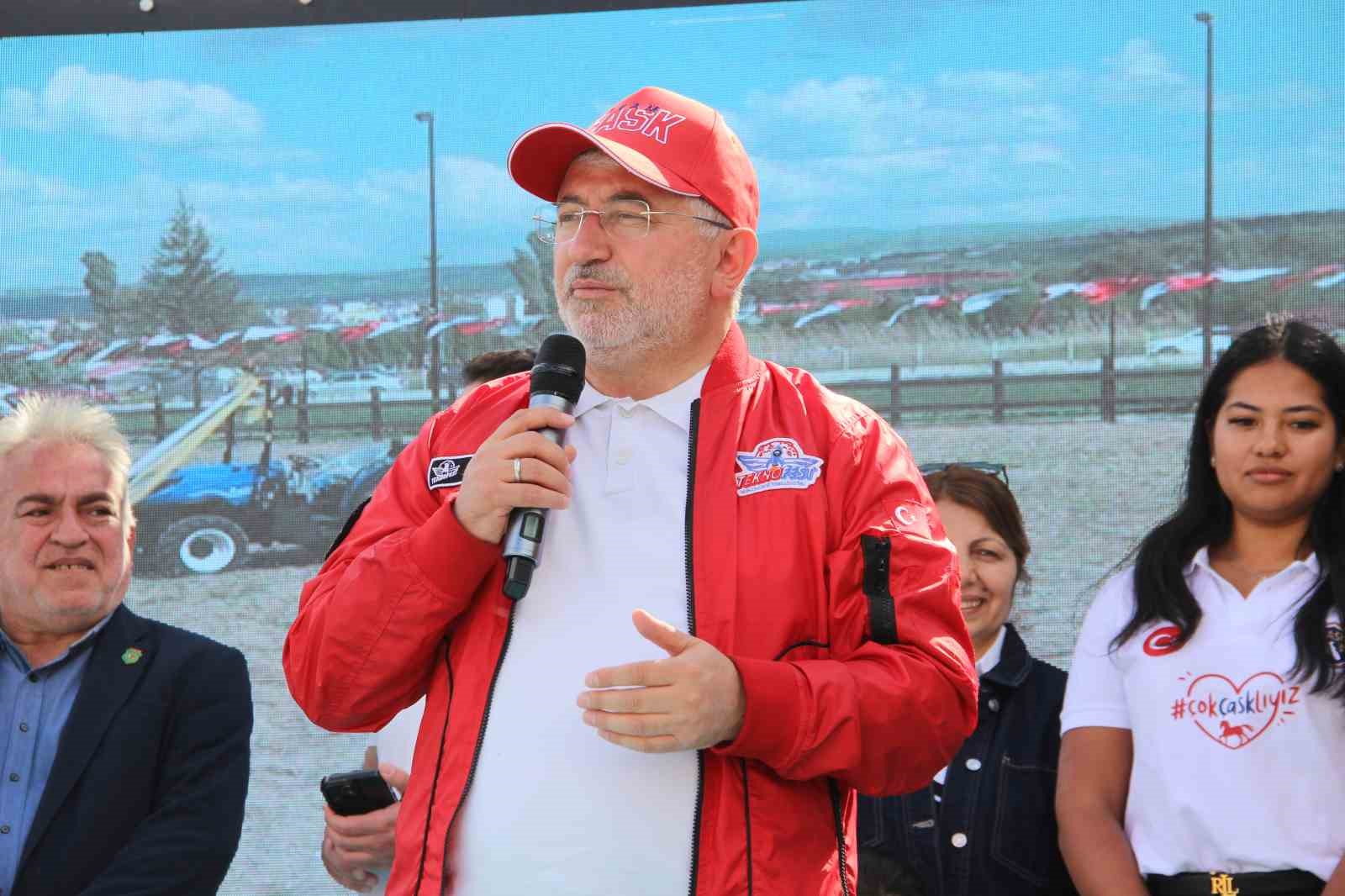 Çorum’da atlar güzellikleriyle yarıştı
