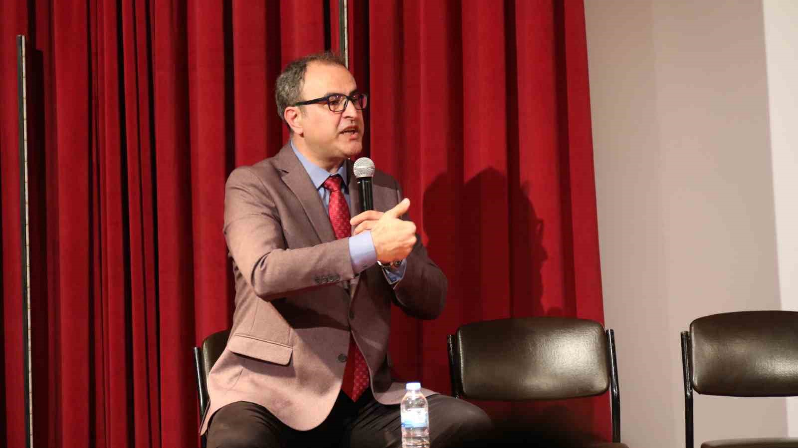 Büyük bir bölümü Rus ve Ukraynalı olan vatandaşlar tanışma etkinliğinde buluştu