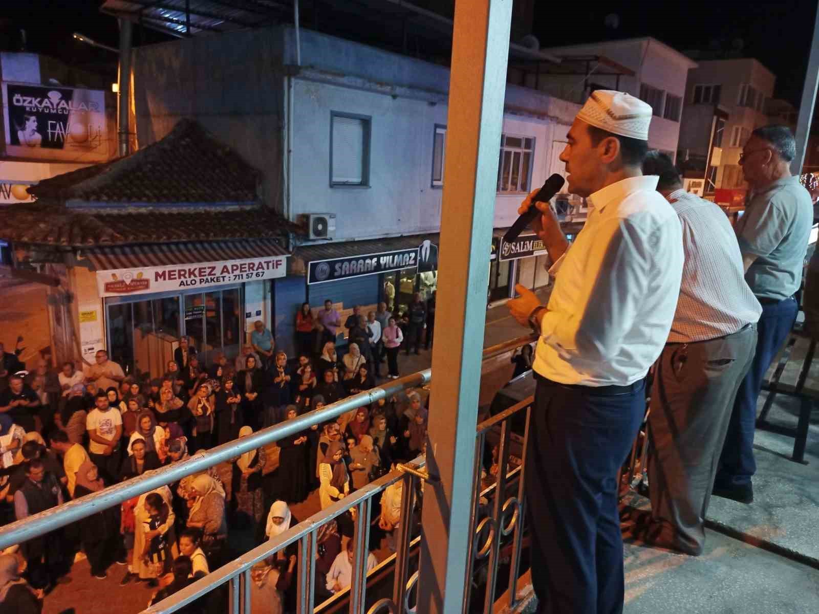 &Ccedil;ine&rsquo;de hac yolcuları dualarla uğurlandı
