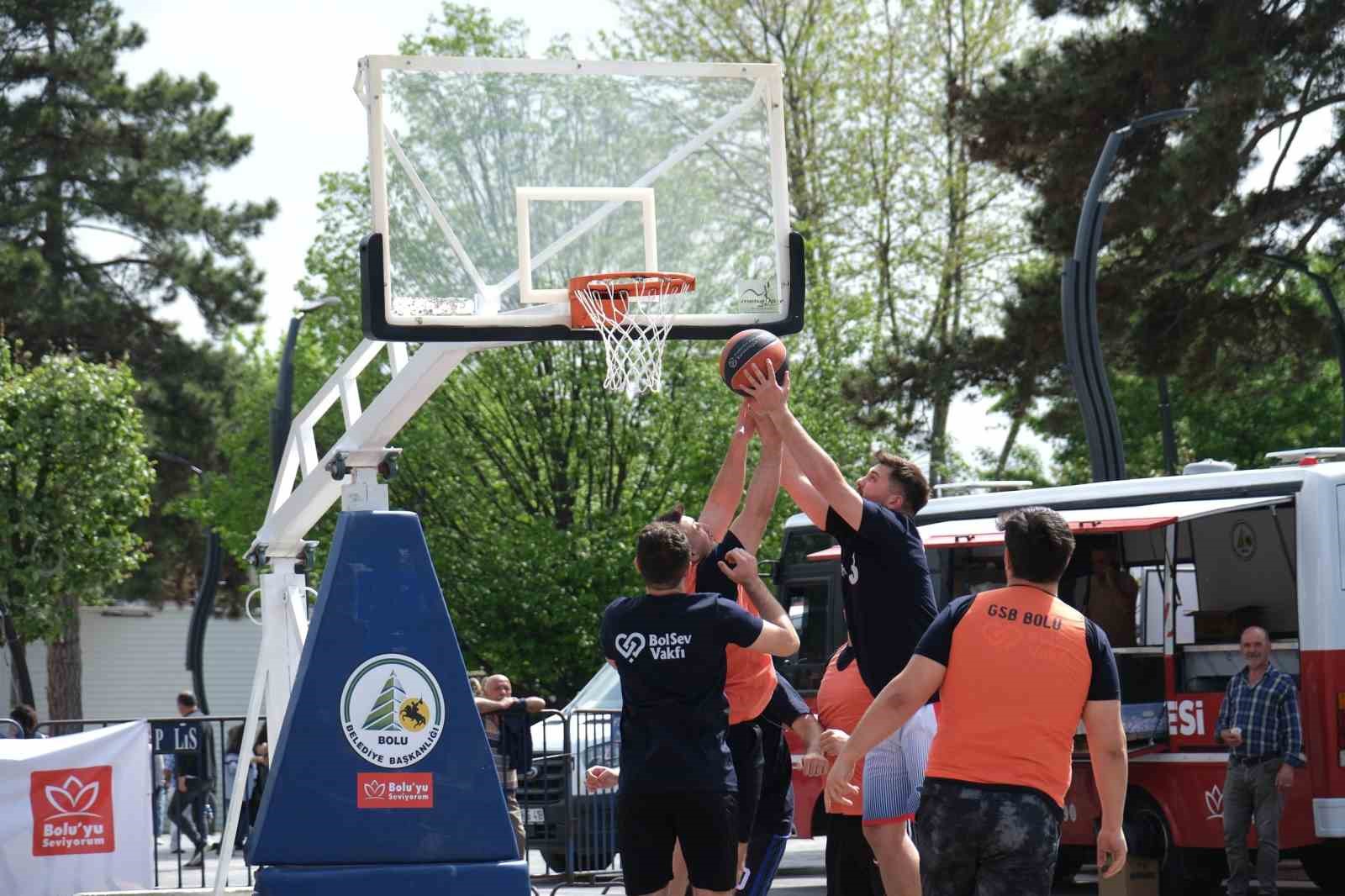 Bolu&rsquo;da &rsquo;Gen&ccedil;lik Ş&ouml;leni&rsquo; etkinlikleri ger&ccedil;ekleştirildi
