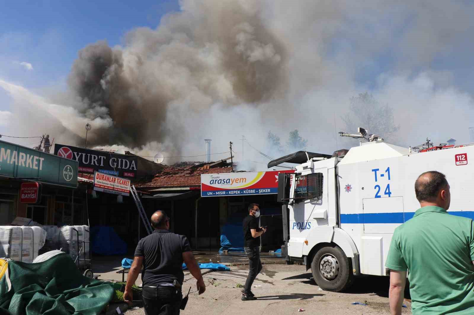 Erzincan&rsquo;da yangın kontrol altına alındı
