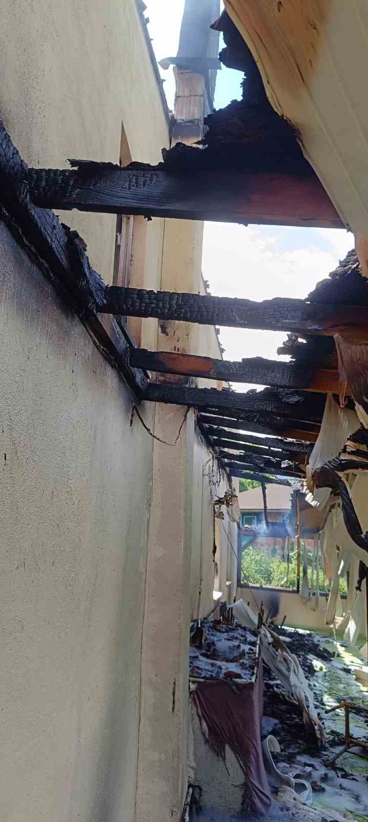 Karabük’te camide çıkan yangın söndürüldü