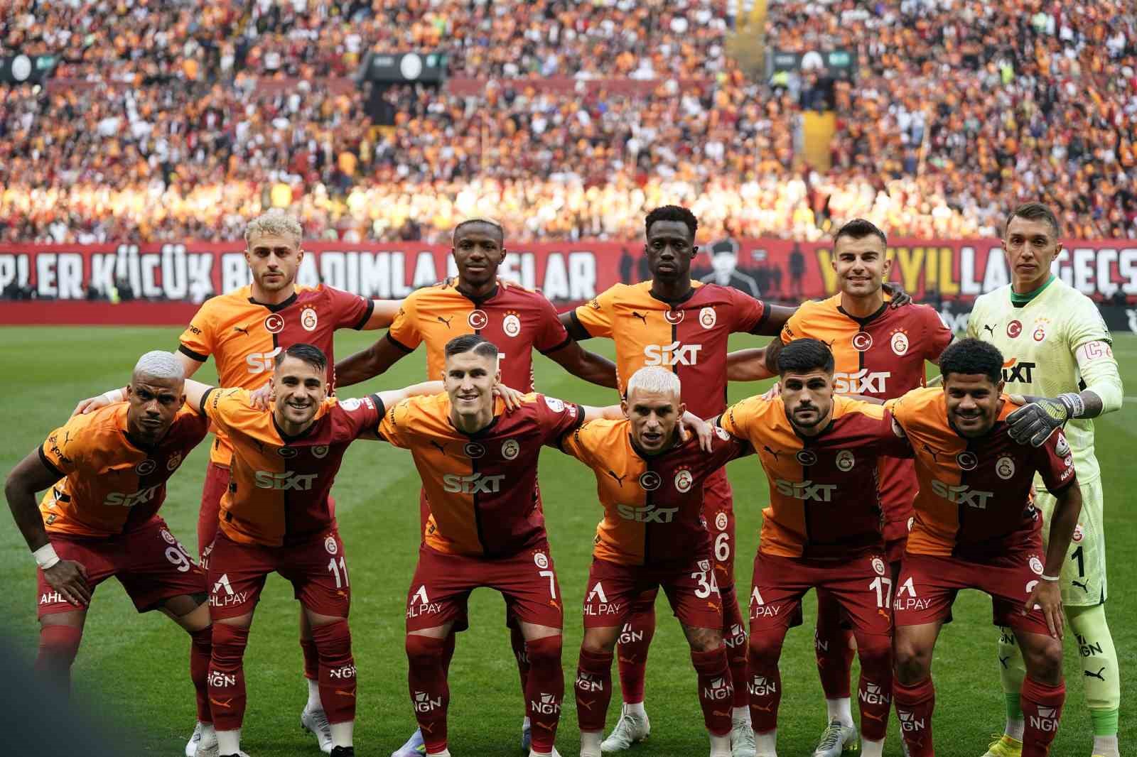 Galatasaray, 8. kez Süper Lig ve Türkiye Kupası’nı birlikte kazandı