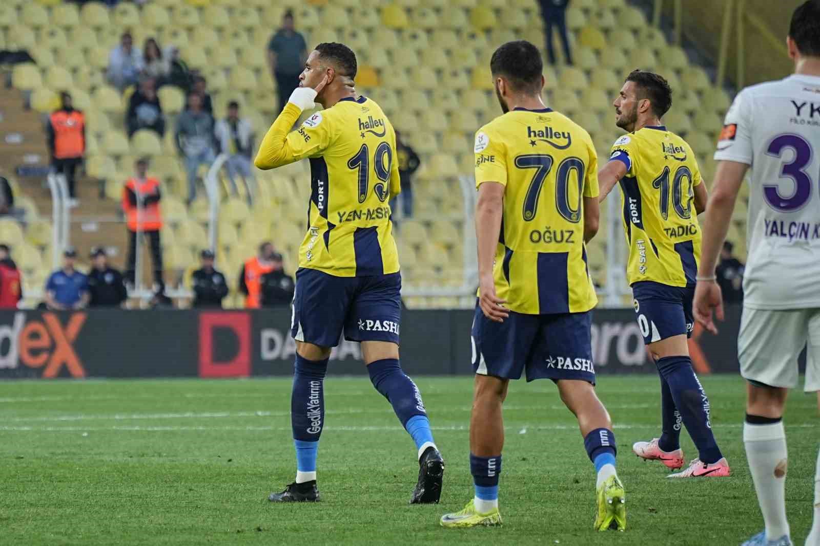 Youssef En Nesyri, 28. gol&uuml;n&uuml; attı
