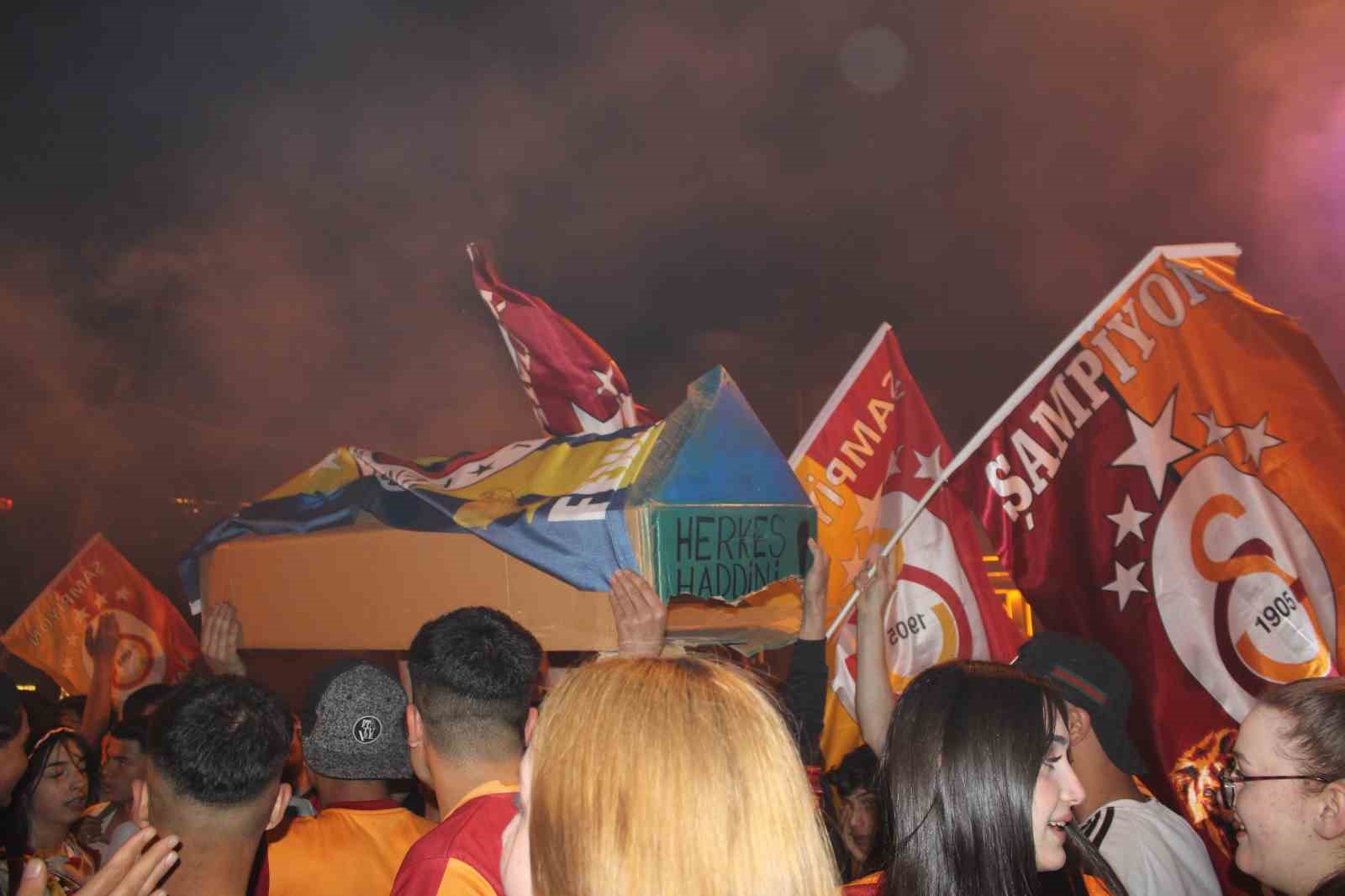 Galatasaray’ın şampiyonluğu Kayseri’de coşkuyla kutlandı