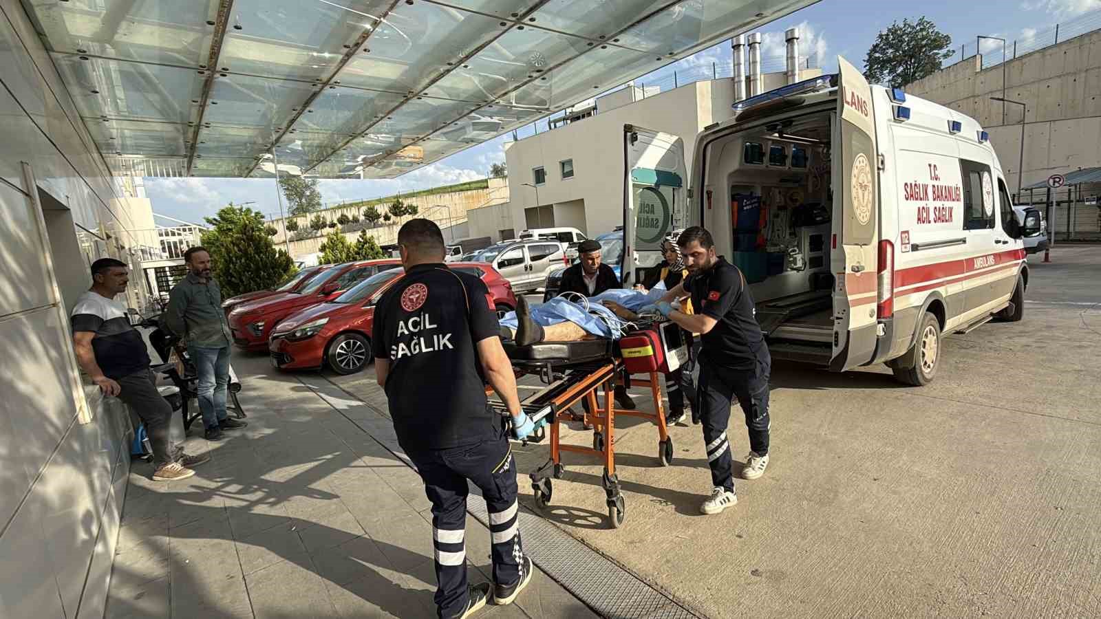 Husumetli şahıslar birbirlerini silahla vurdu: 1 &ouml;l&uuml;, 1 yaralı
