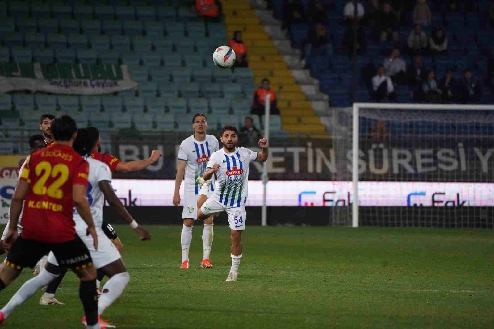 Trendyol Süper Lig: Çaykur Rizespor: 6 - Göztepe: 3 (Maç sonucu)
