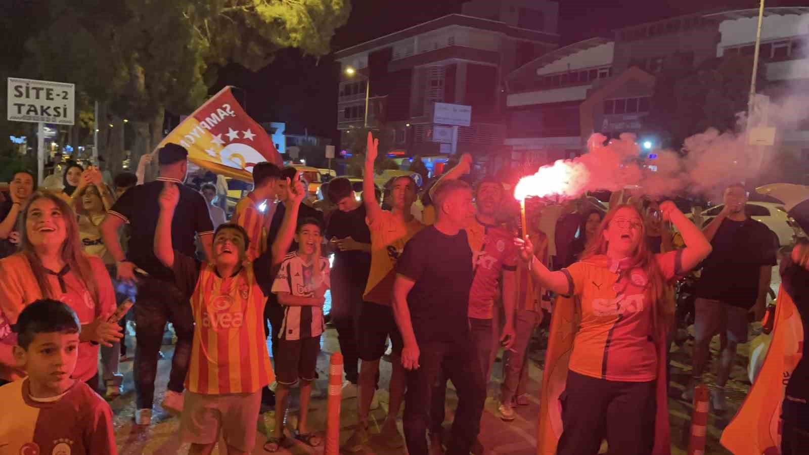 Osmaniye’de Galatasaray’ın şampiyonluk coşkusu zirve yaptı