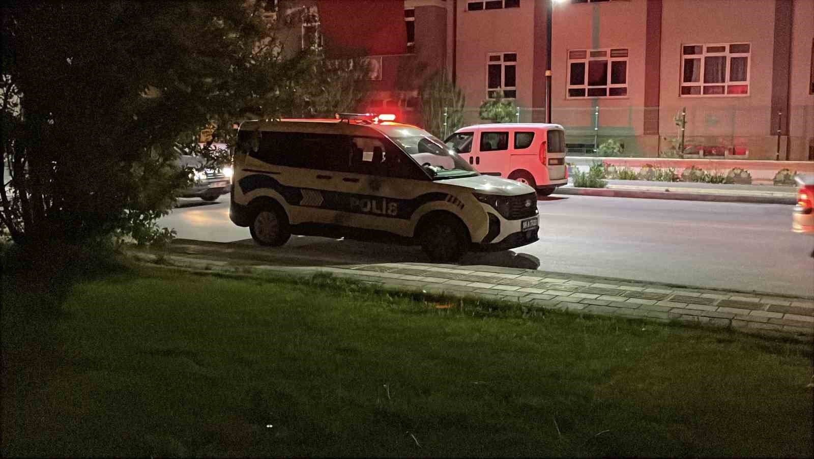 Sivas’ta silahlı ve bıçaklı kavga: 4 yaralı