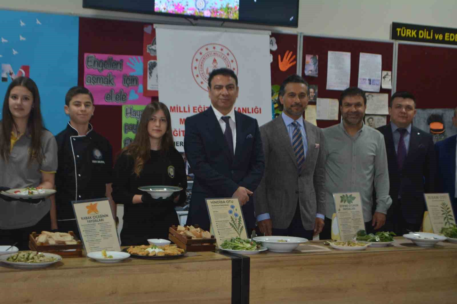 Ayvalık’ta geleceğin gastronomi şeflerinden ot şenliği