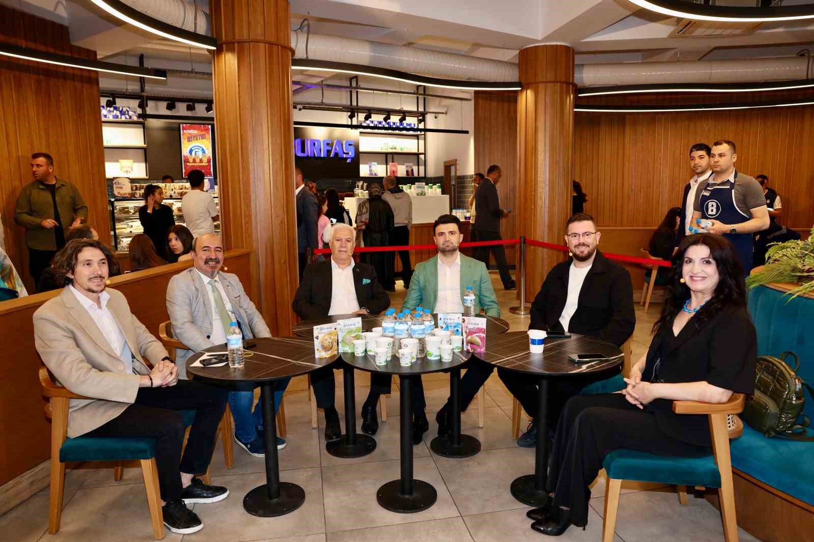 Başkan Mustafa Bozbey’den ‘Kapalı Tribün’ ve ‘Bursaspor Müzesi’ müjdesi