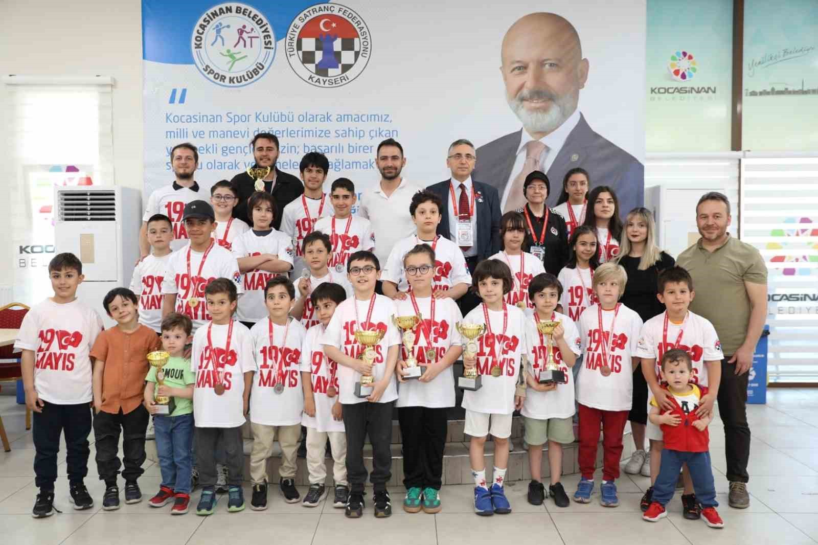 Başkan Çolakbayrakdar: "Kayseri’mizde tek, Türkiye’de ise sayılı olan tesisimiz, gençlerimize armağan olsun"