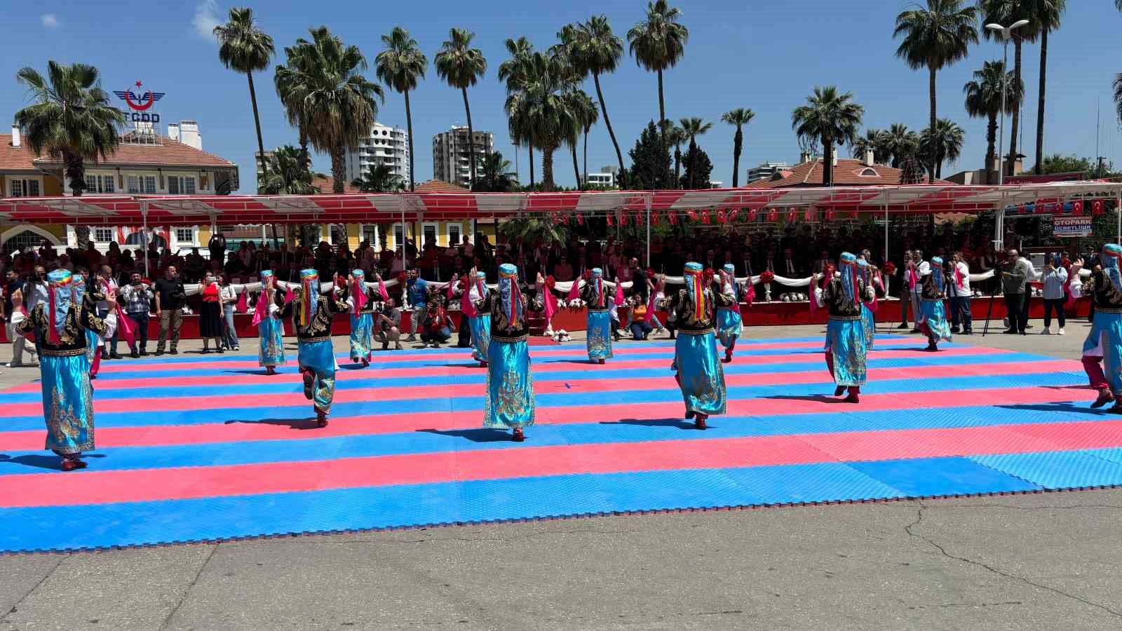 Adana’da 19 Mayıs Atatürk’ü Anma, Gençlik ve Spor Bayramı coşkusu