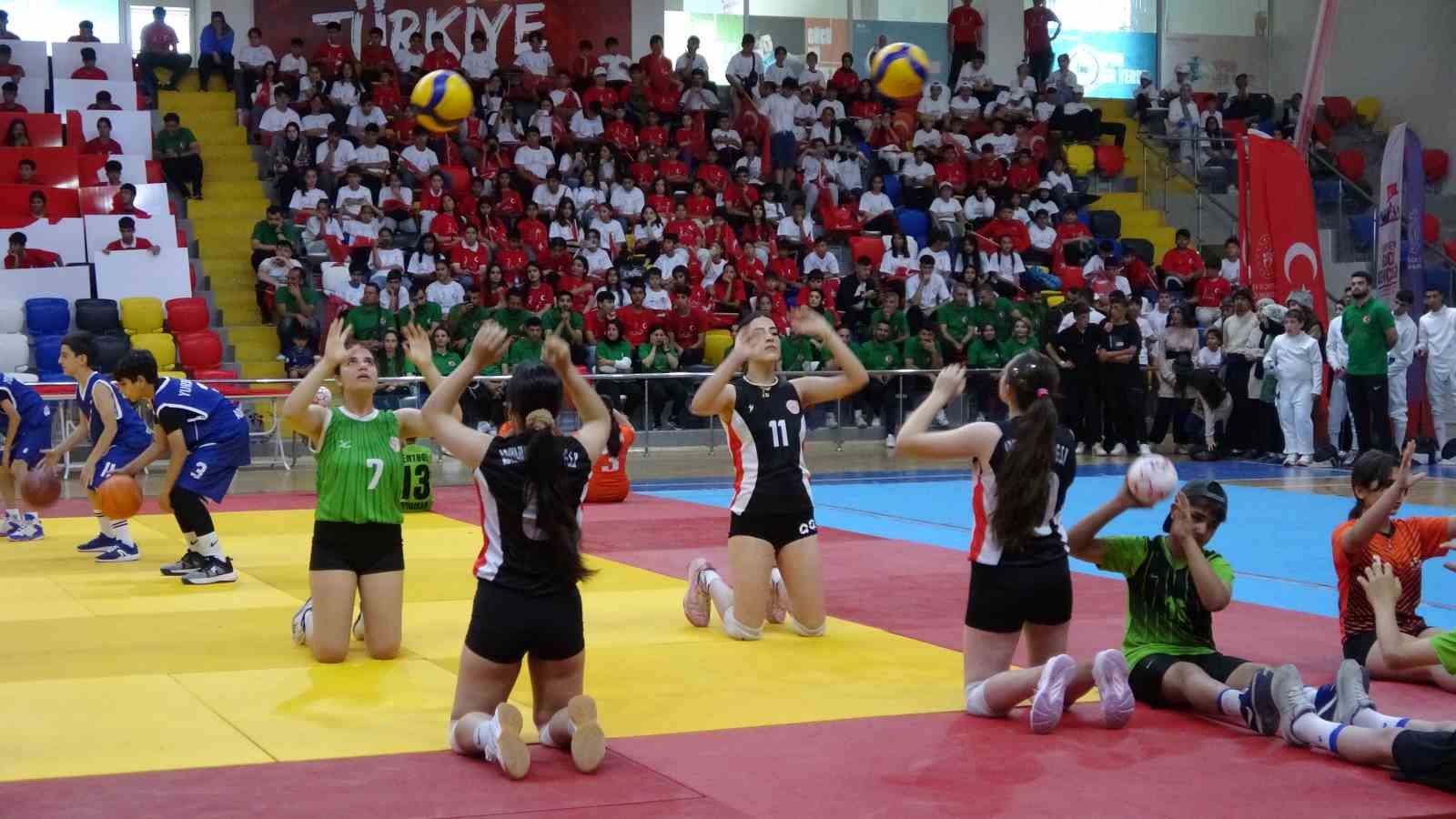 Adıyaman&rsquo;da 19 Mayıs coşkuyla kutlandı
