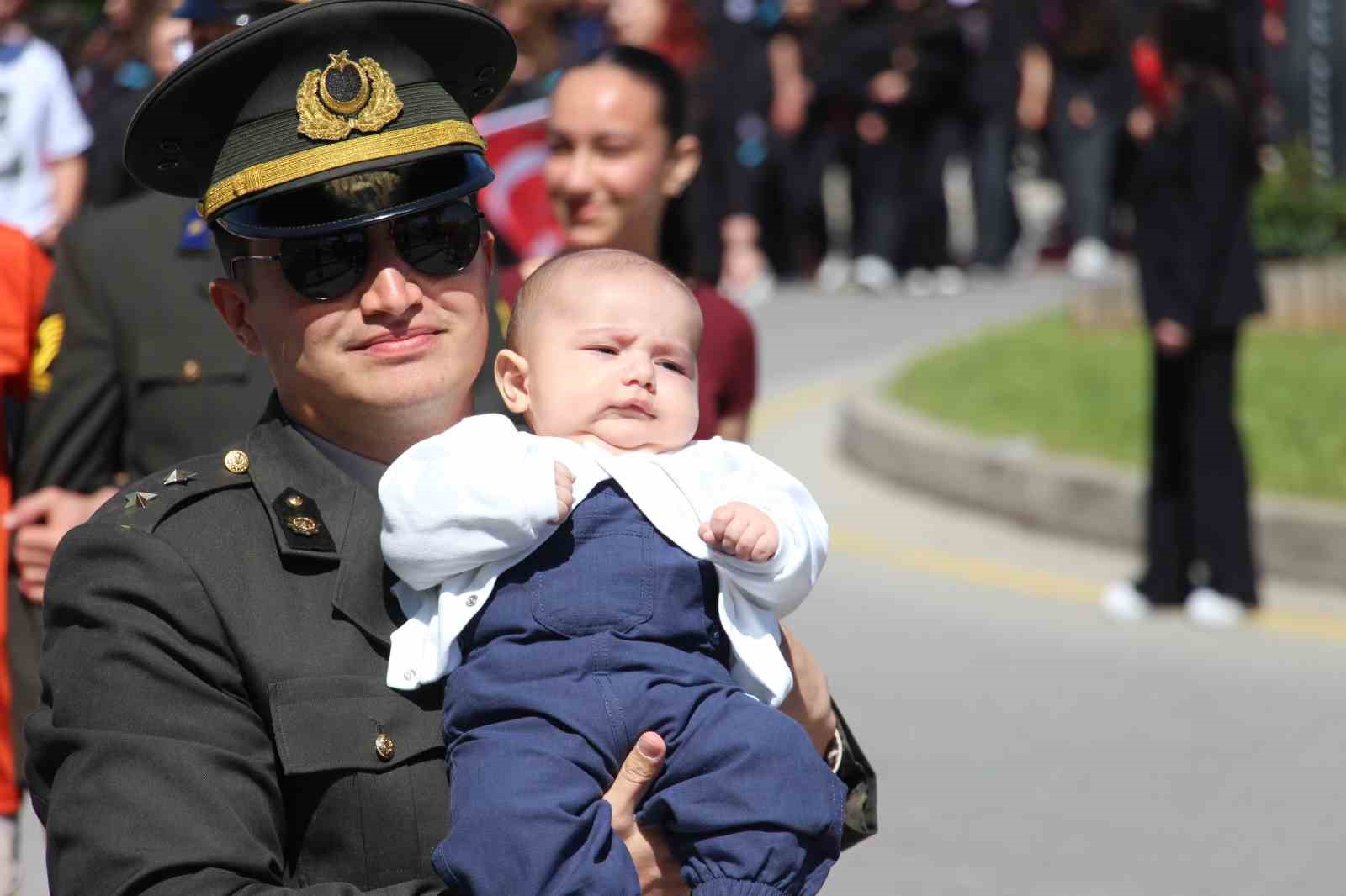 19 Mayıs’ta gözler gökyüzündeydi
