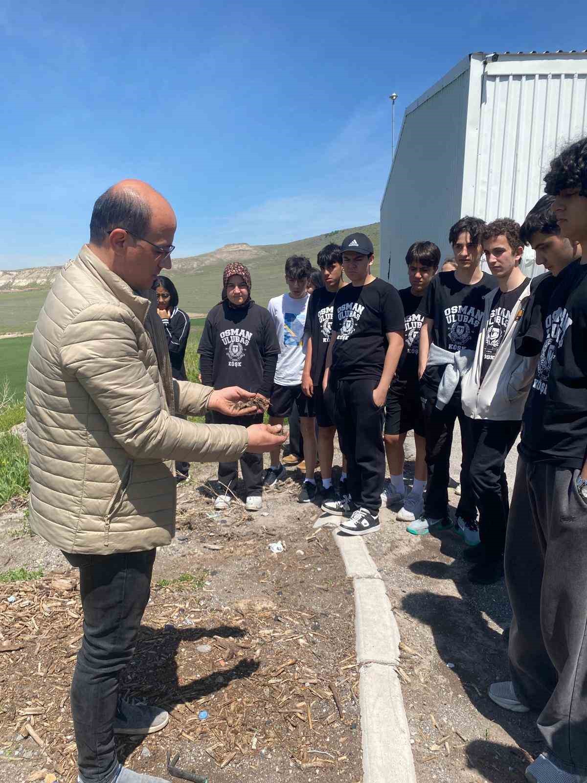 Büyükşehirin çevreci tesisine liseli gençlerden yakın takip
