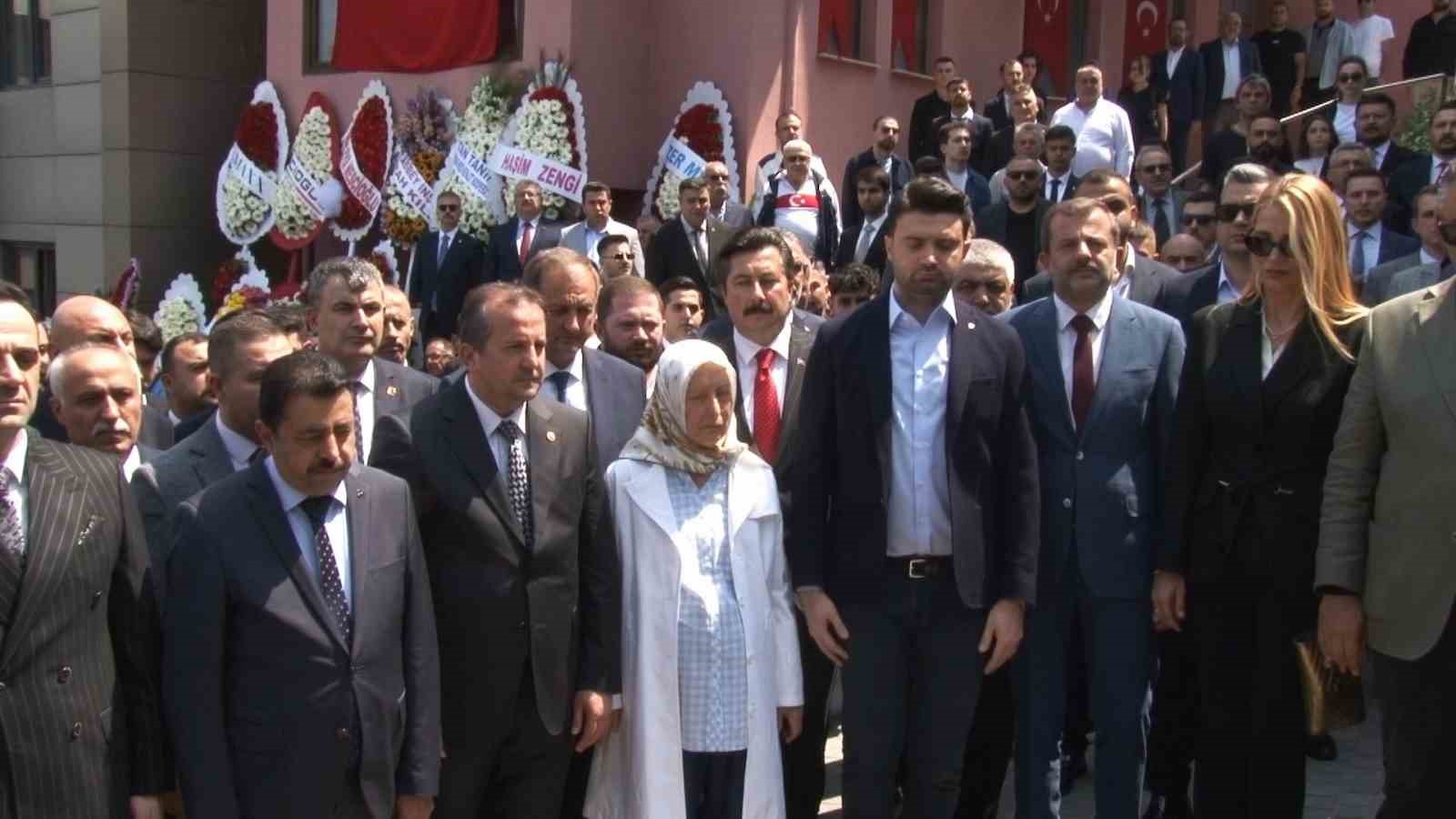Ülkü Ocakları Bursa İl Başkanlığı yeni hizmet binası açıldı
