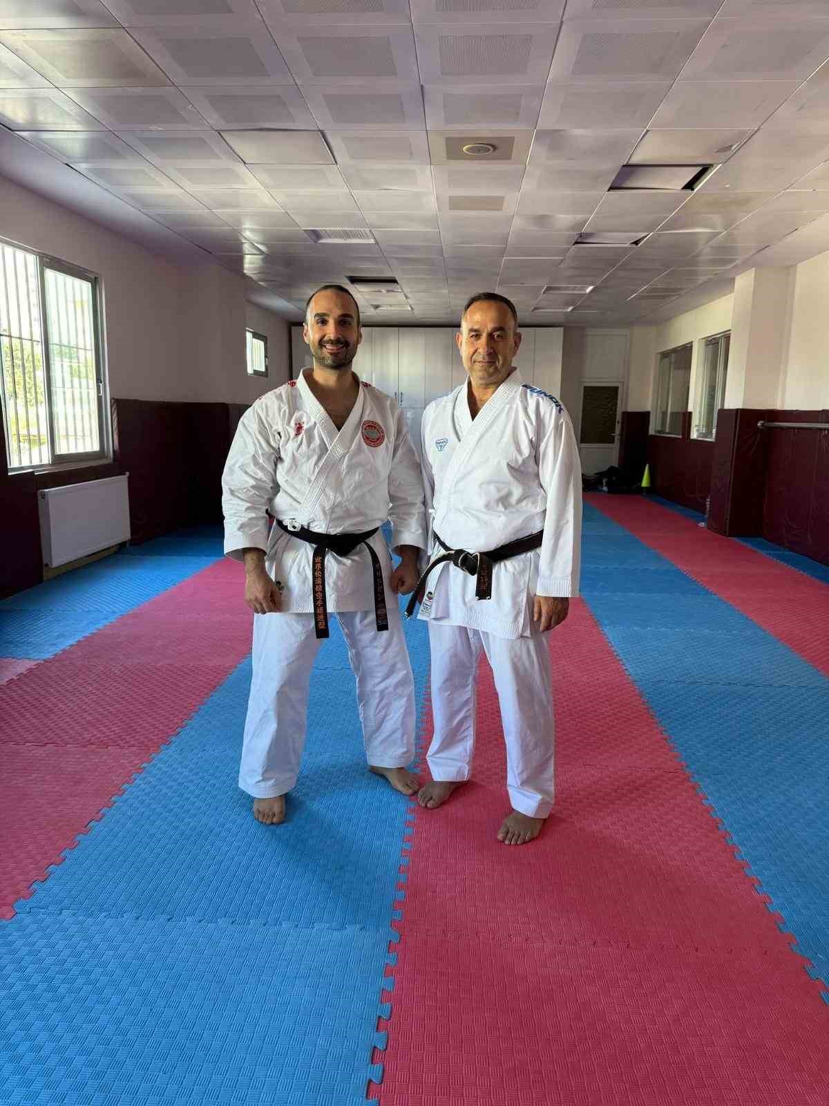 Adana’da dan ve antrenör gelişim semineri yapıldı
