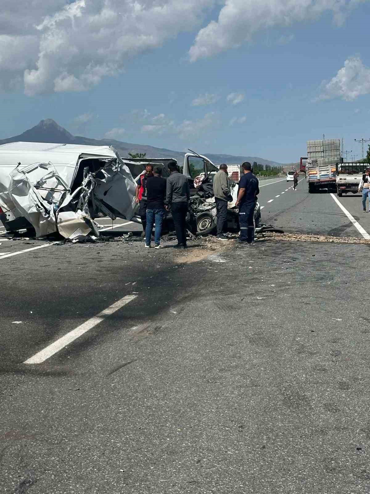 Tuzluca’da feci kaza: Bir kişi ağır yaralandı