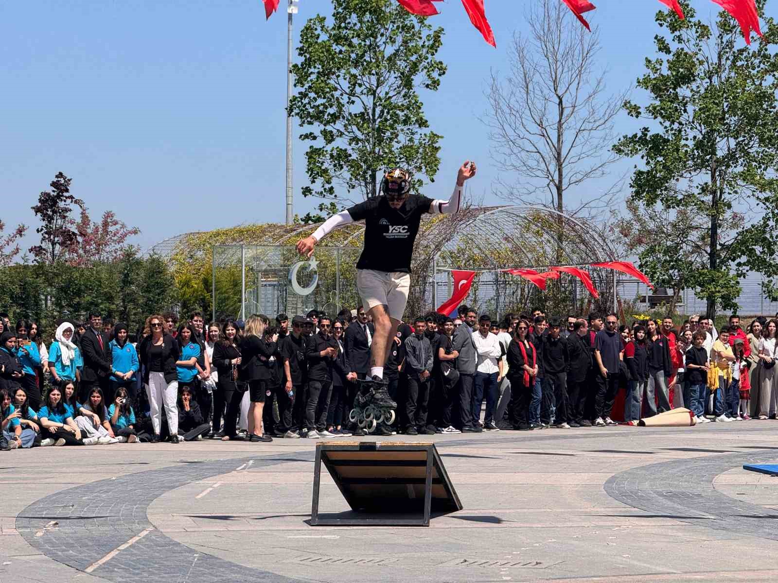 Yalova’da 19 Mayıs coşkusu