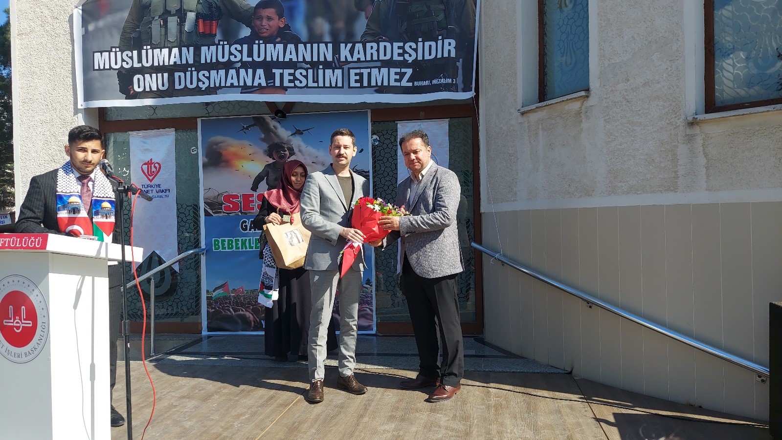 Çanakkale’de "Gazze’ye Ses Ver" konferansı düzenlendi