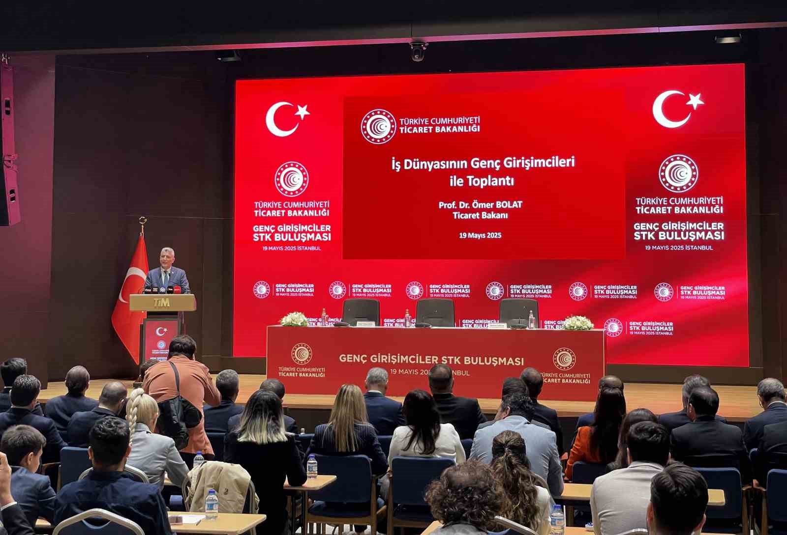 Ticaret Bakanı Ömer Bolat: "Yılda 1 trilyon 322 milyar dolar milli gelir üretmekteyiz"