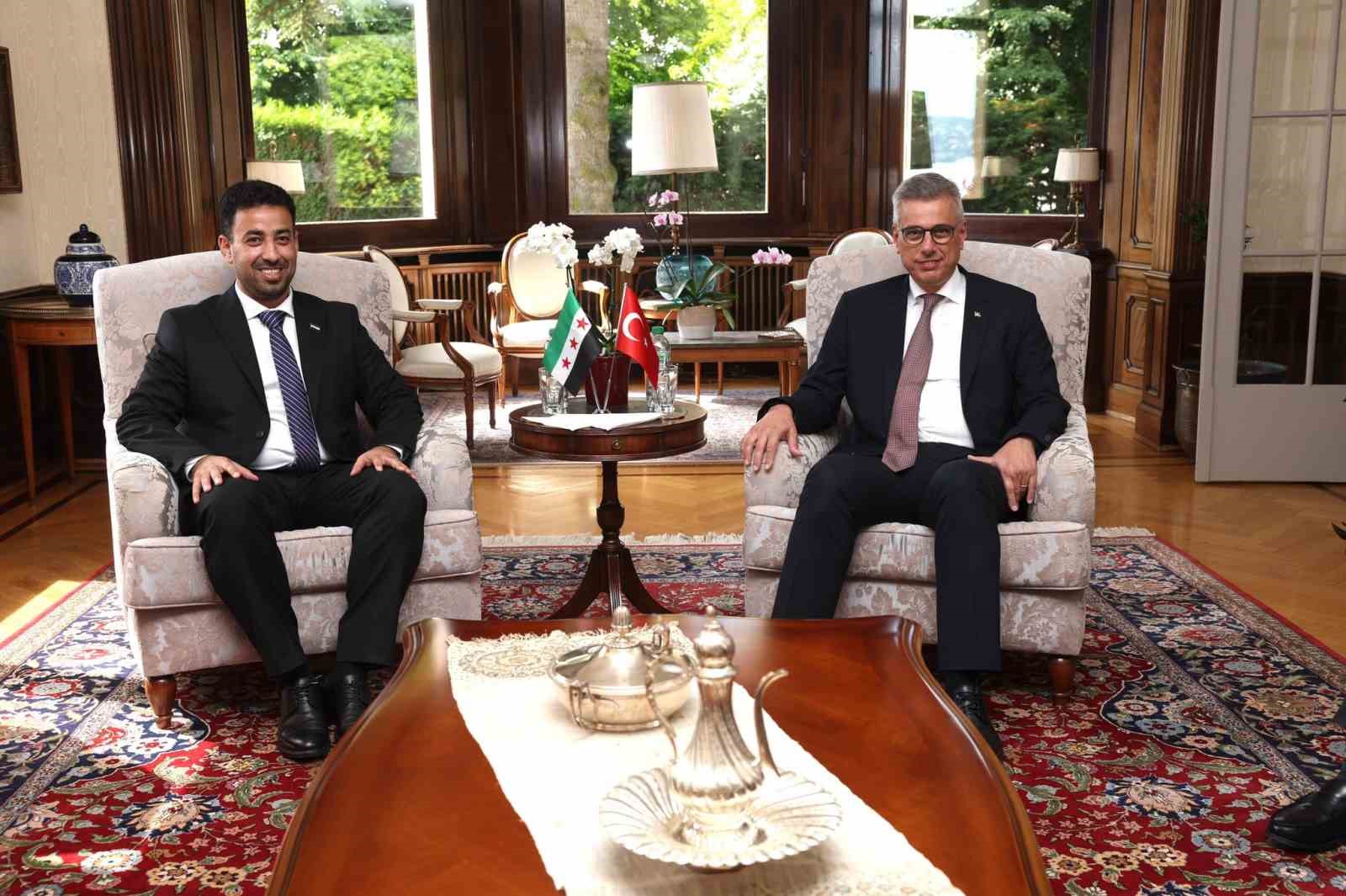 Bakan Memişoğlu: "Cenevre’de Suriye Sağlık Bakanı El-Ali ile bir araya gelerek verimli bir görüşme gerçekleştirdik"