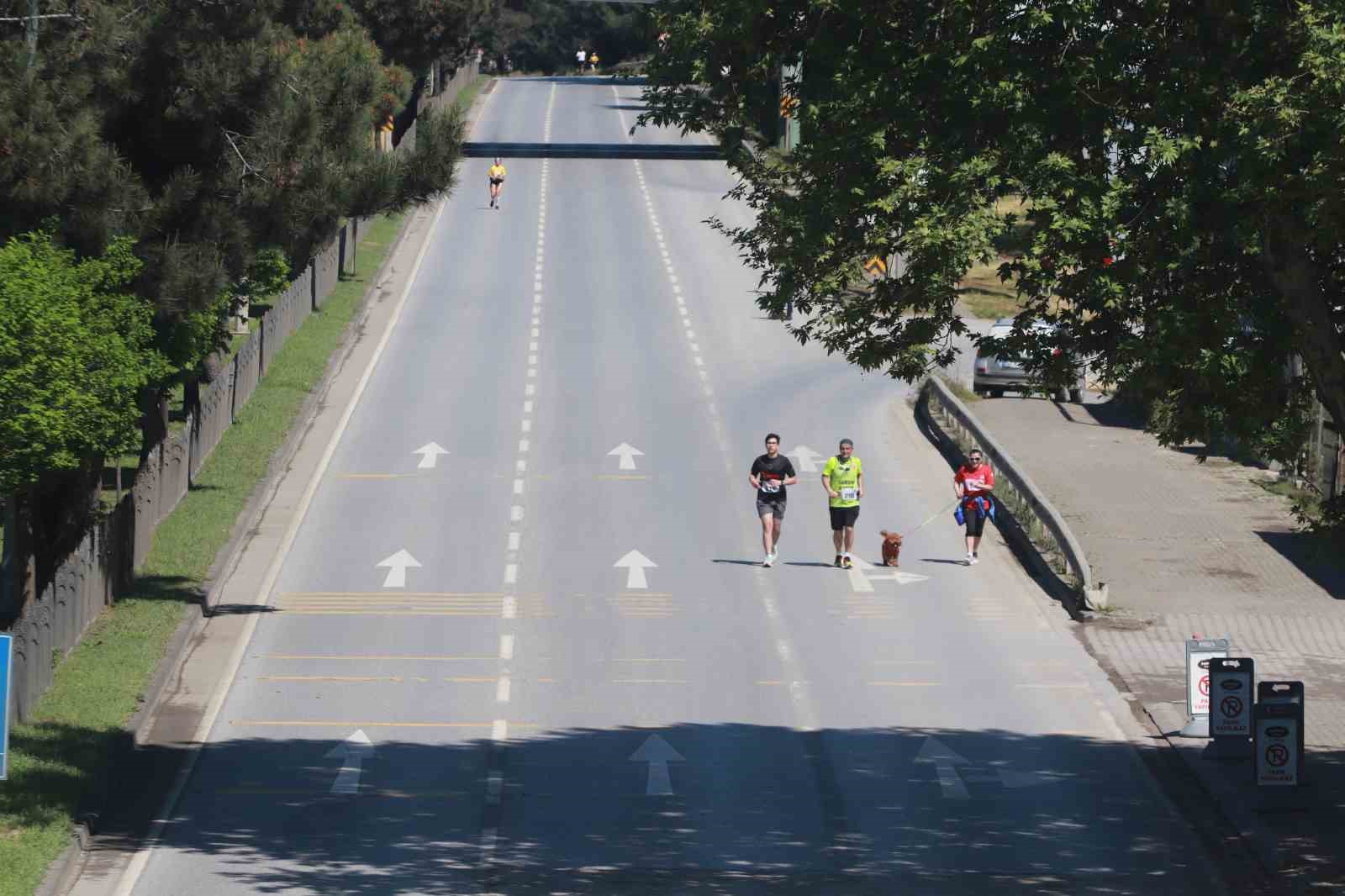 Samsun’da 19 Mayıs Uluslararası Yarı Maratonu koşuldu