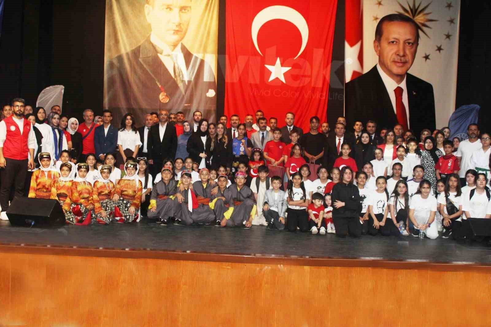 19 Mayıs Gençlik ve Spor Bayramı Kahta’da coşkuyla kutlandı