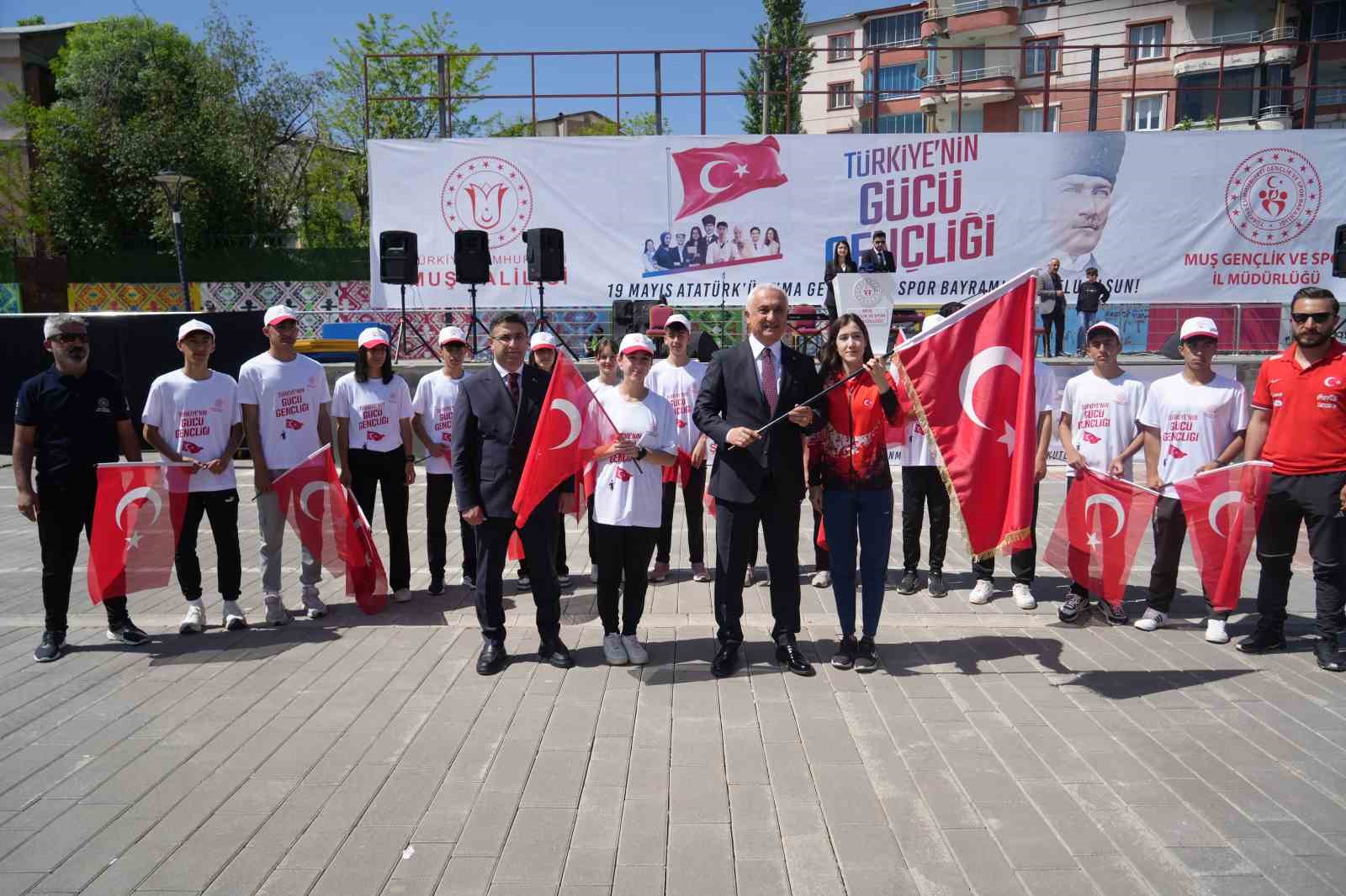 Muş’ta 19 Mayıs coşkusu