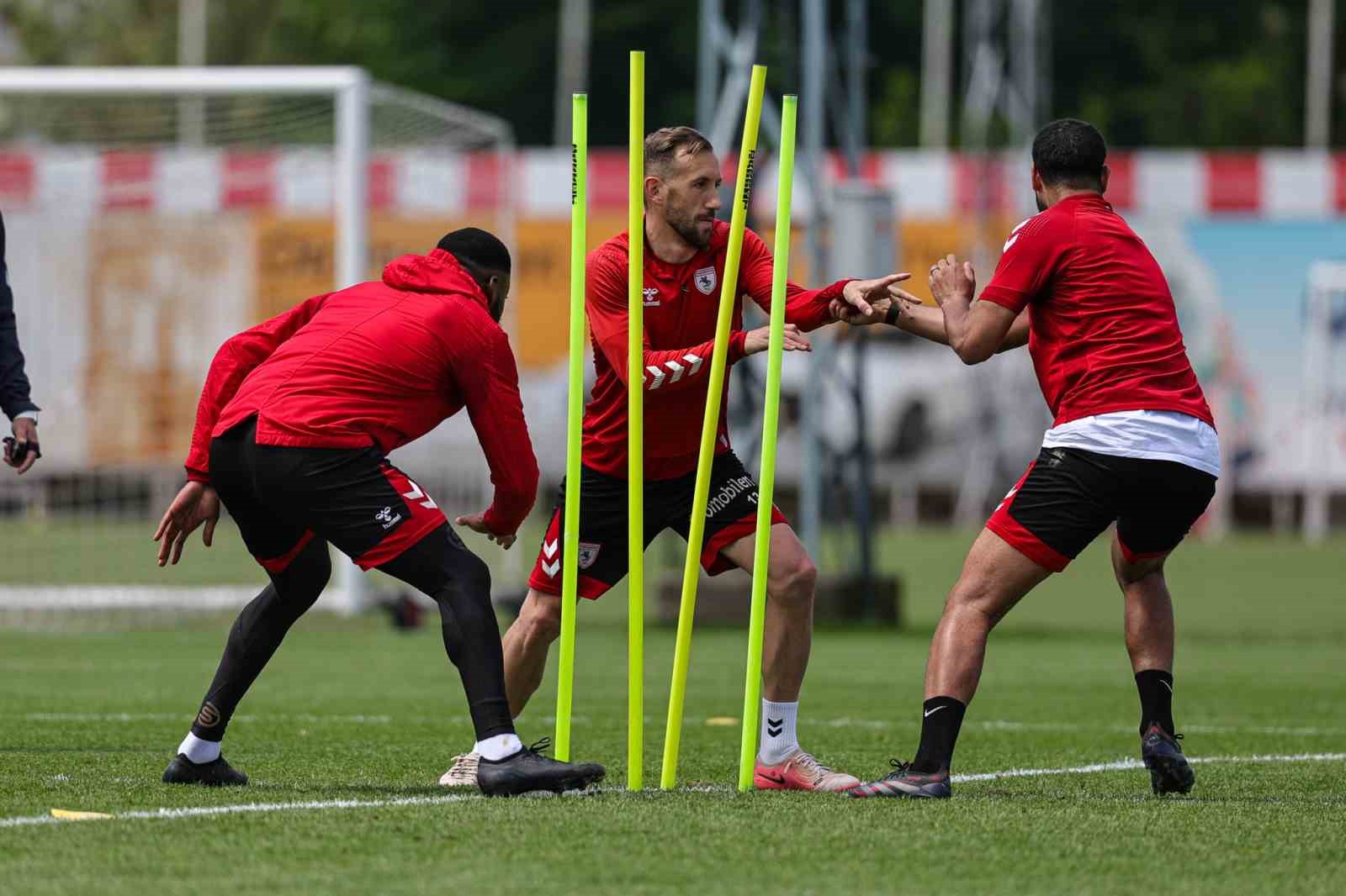 Samsunspor’da Trabzonspor maçı hazırlıklarına trafik engeli