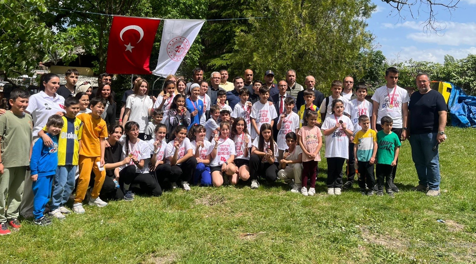 Domaniç Ilıcaksu’da Oryantiring yarışması coşkuyla gerçekleşti