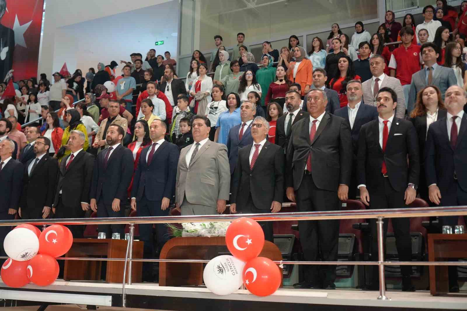 Niğde’de 19 Mayıs düzenlenen programla kutlandı