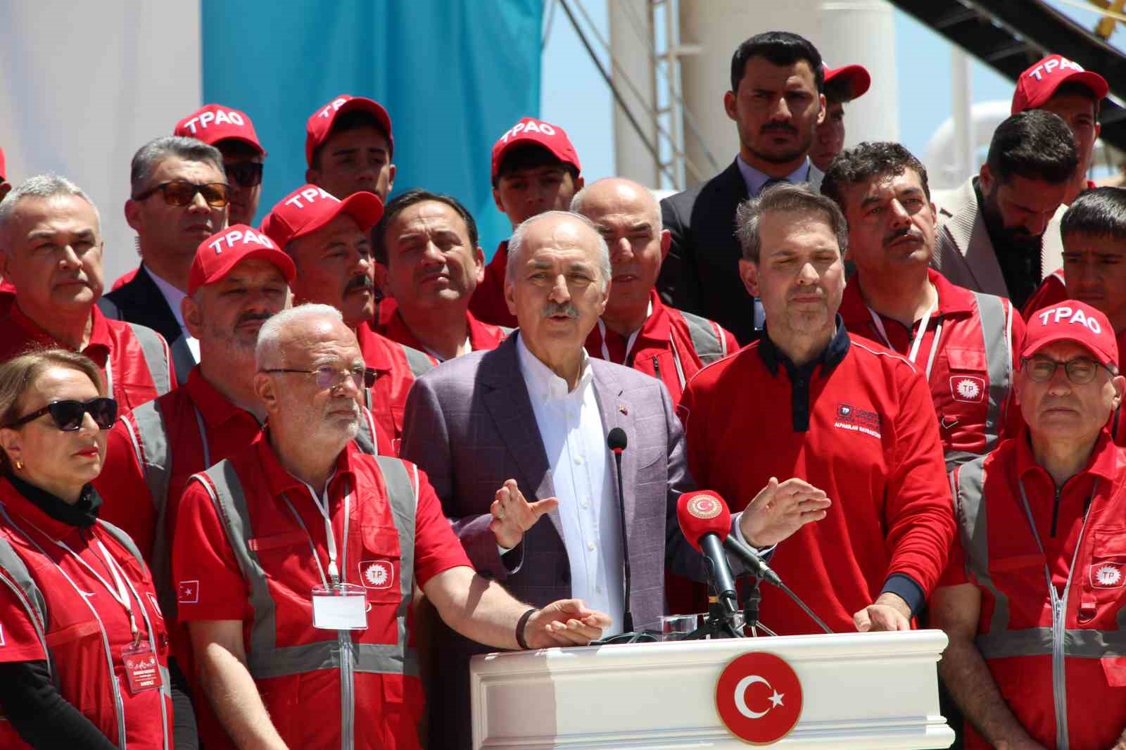 TBMM Başkanı Kurtulmuş: "Bu dağlarda artık kardeşlik türküleri söylenecek"