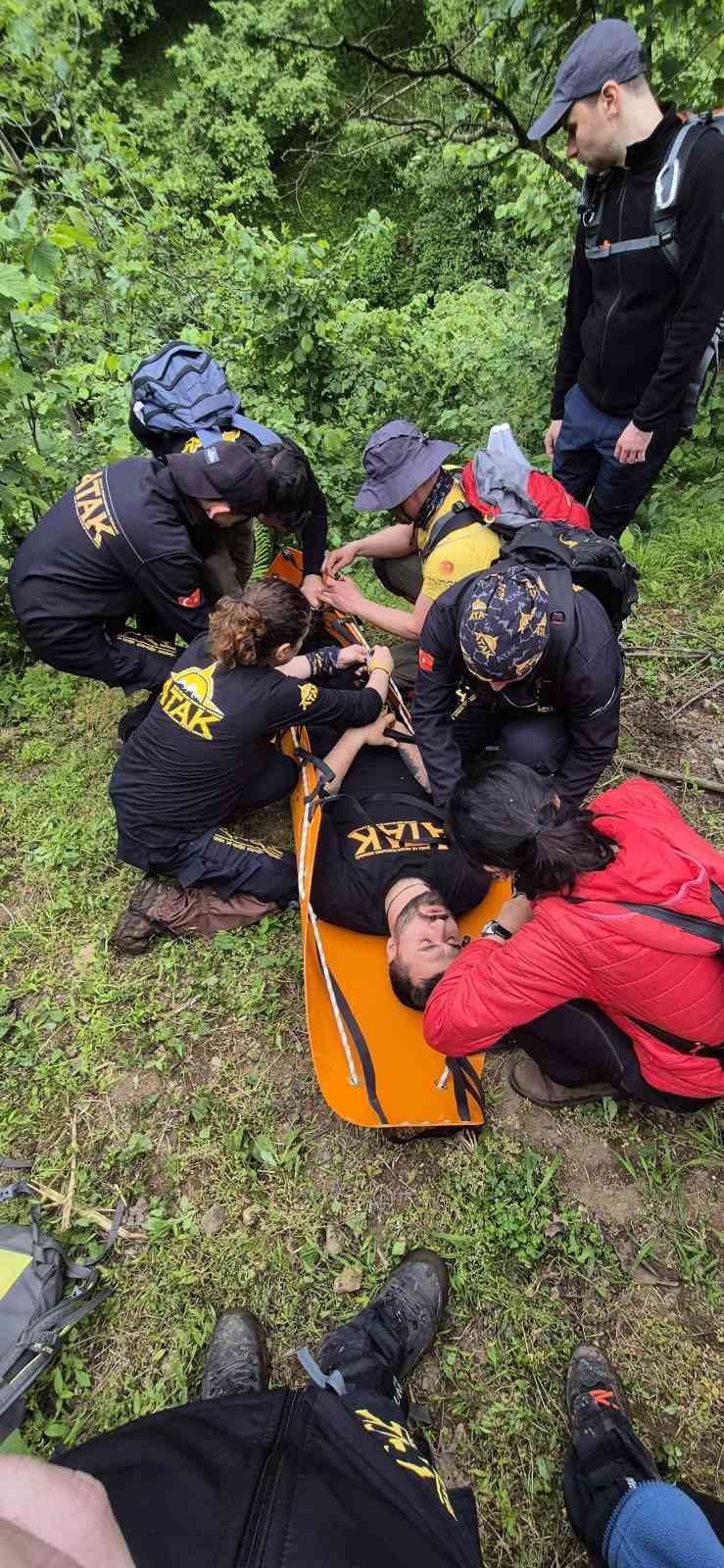 Giresun&rsquo;da ATAK&rsquo;tan doğada sınırları zorlayan arama kurtarma eğitimi

