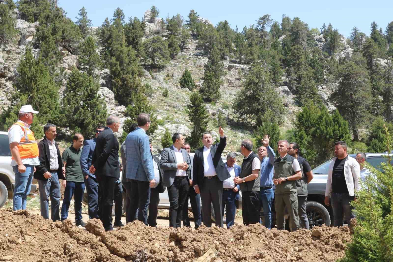 Gazipaşa-Kazancı-Ermenek Yolu’nda çalışmalar başladı