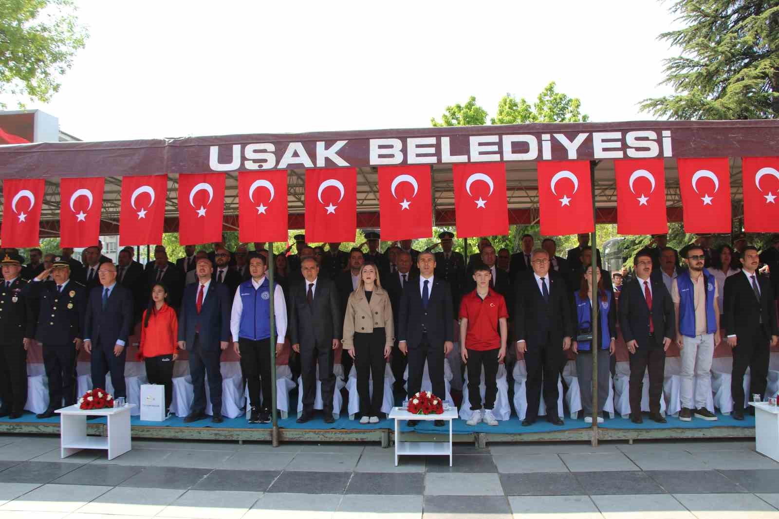 Uşak’ta 19 Mayıs Atatürk’ü Anma, Gençlik ve Spor Bayramı coşkuyla kutlandı