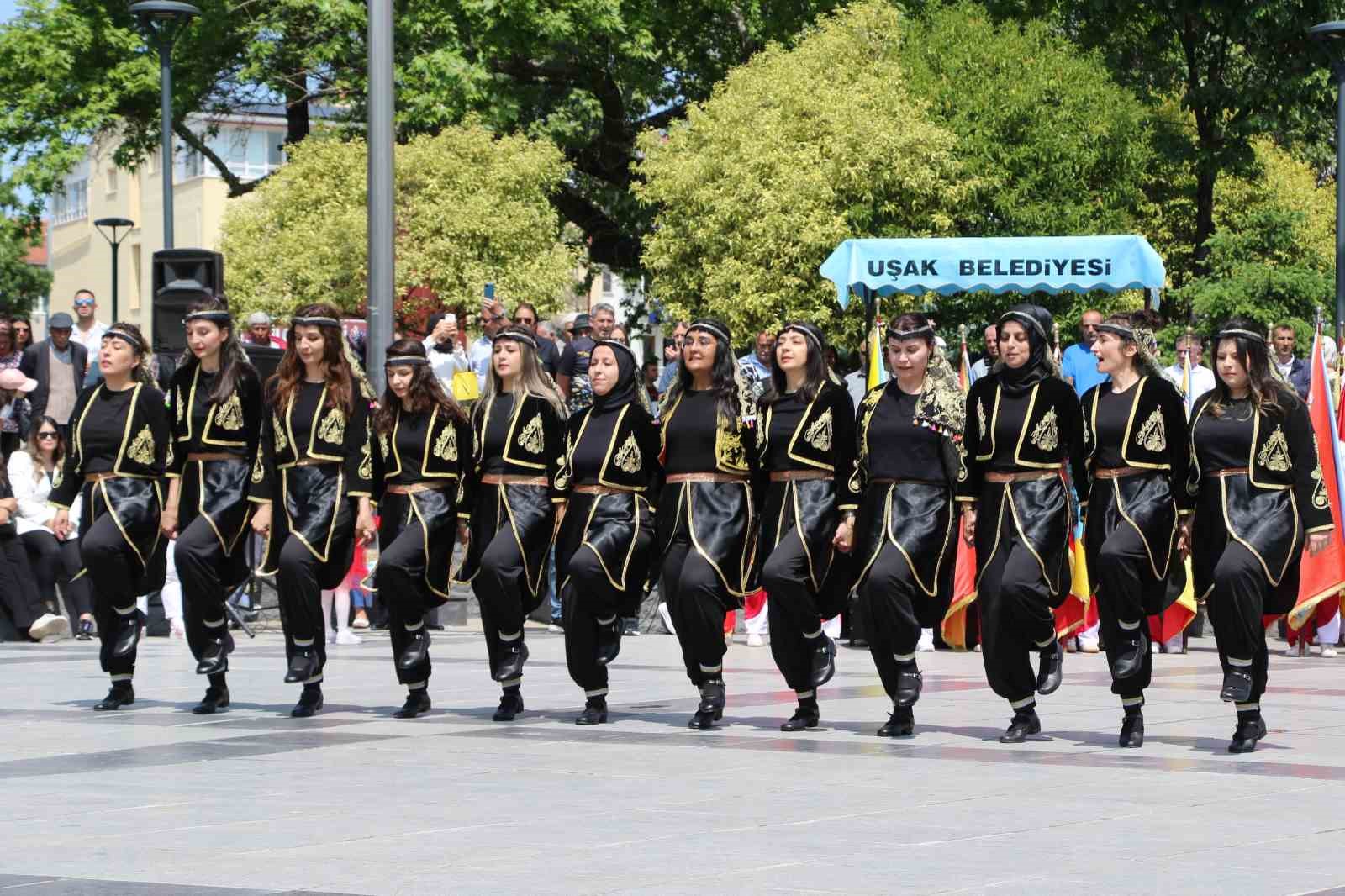 Uşak’ta 19 Mayıs Atatürk’ü Anma, Gençlik ve Spor Bayramı coşkuyla kutlandı
