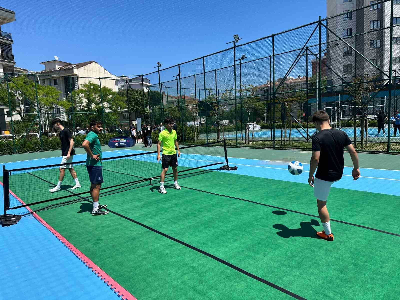 Kartal&rsquo;da 19 Mayıs coşkusu: Gen&ccedil;ler sporla buluştu
