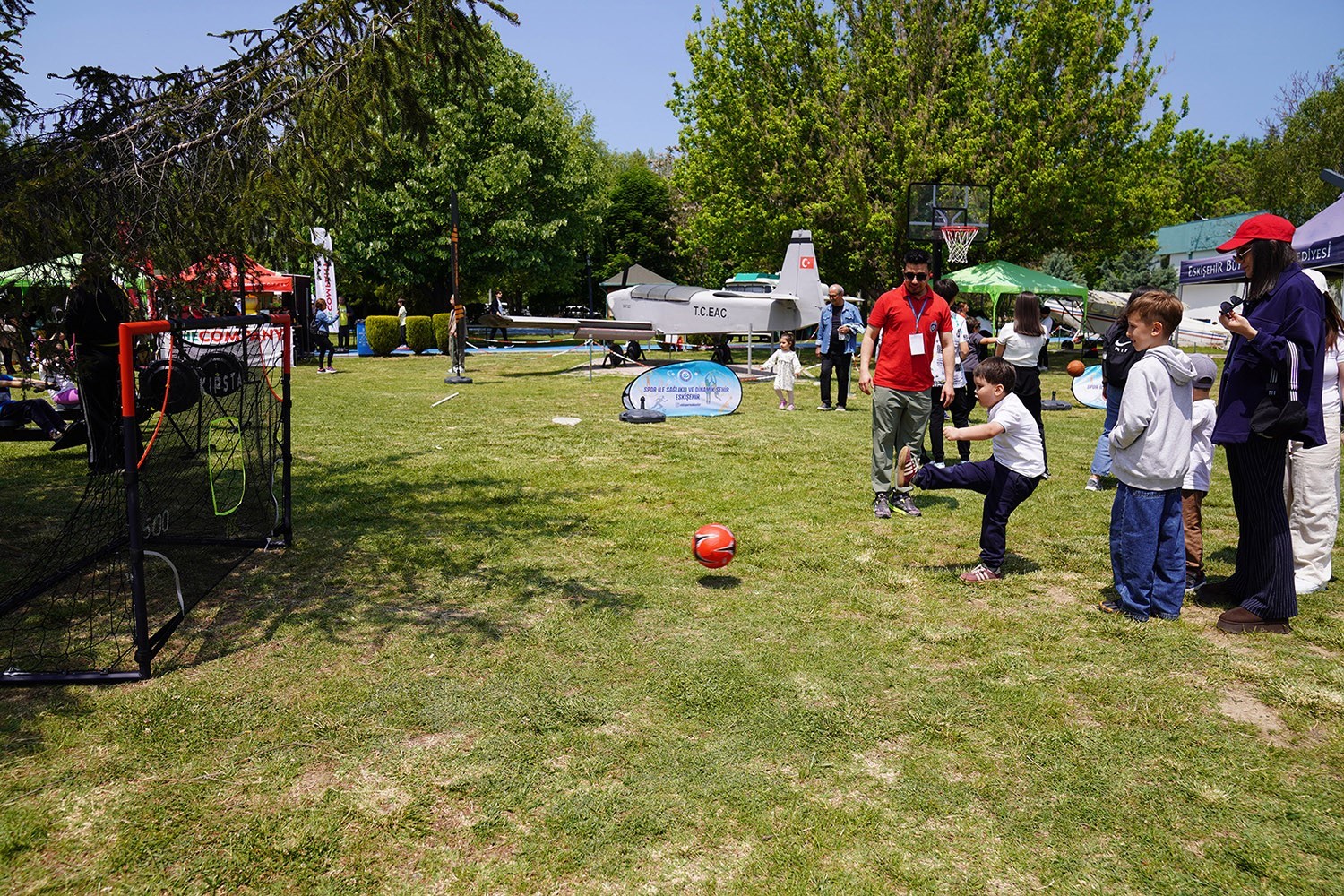 19 Mayıs Tepebaşı&rsquo;nda coşkuyla kutlandı
