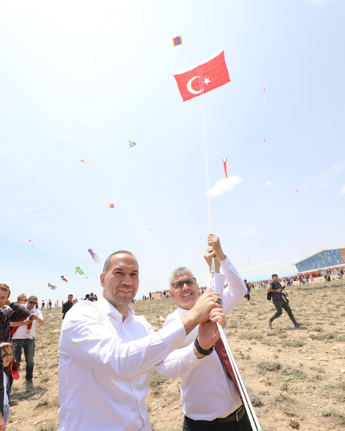 Niğde&rsquo;de 19 Mayıs coşkusu U&ccedil;urtma Şenliği ile zirveye ulaştı
