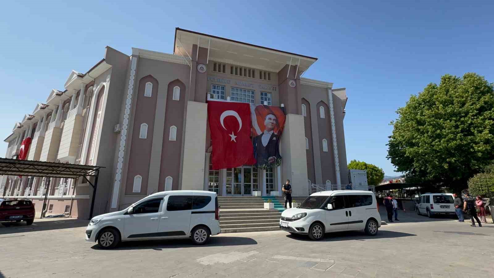 Muğla’da kadına şiddete 3 tutuklama