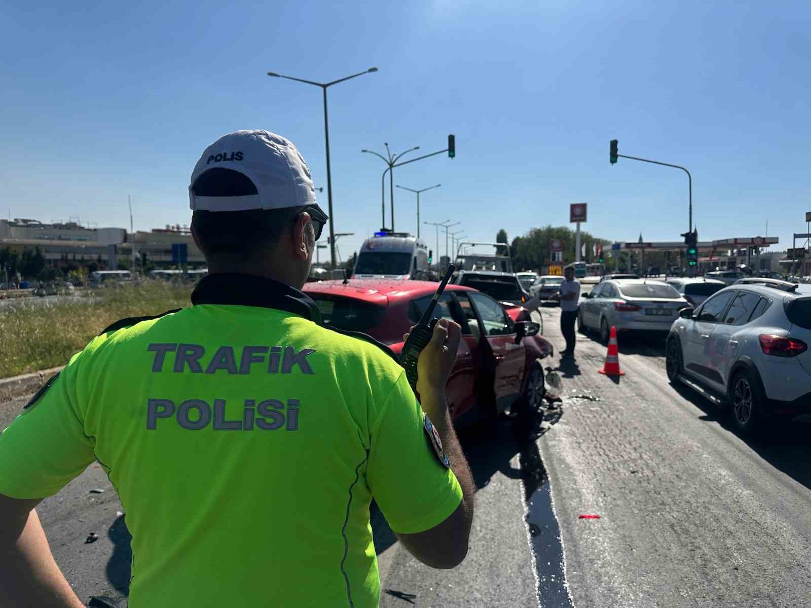 Uşak’ta zincirleme kaza: 7 yaralı